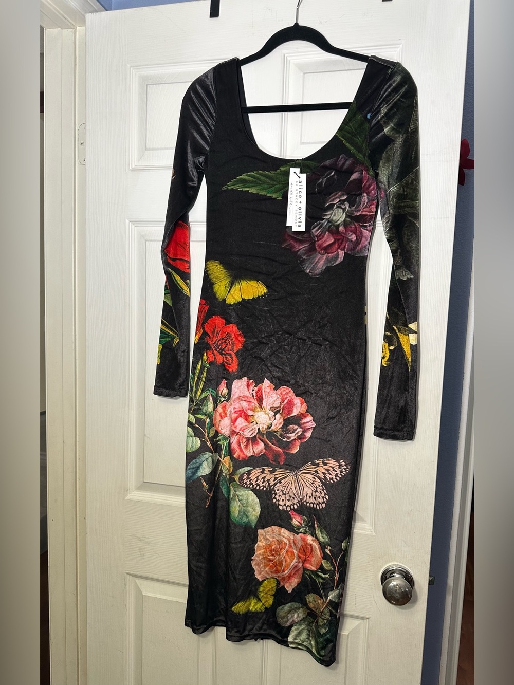 ALICE + OLIVIA Size 4 Delora In The Wind Floral Velvet Black MIDI Dress NWT